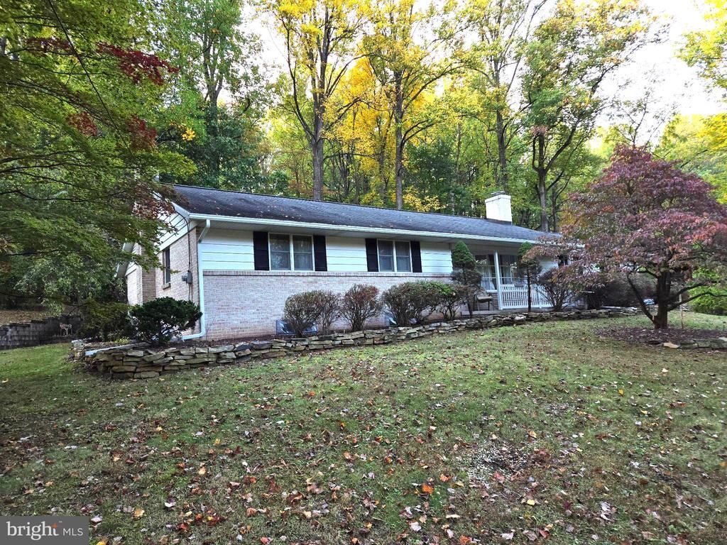 4142 PRICETOWN ROAD , FLEETWOOD, PA 19522