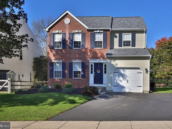 213 FOREST PARK DRIVE , CHALFONT, PA 18914