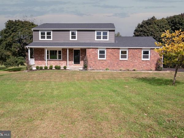 728 E CREAMERY ROAD , PERKASIE, PA 18944
