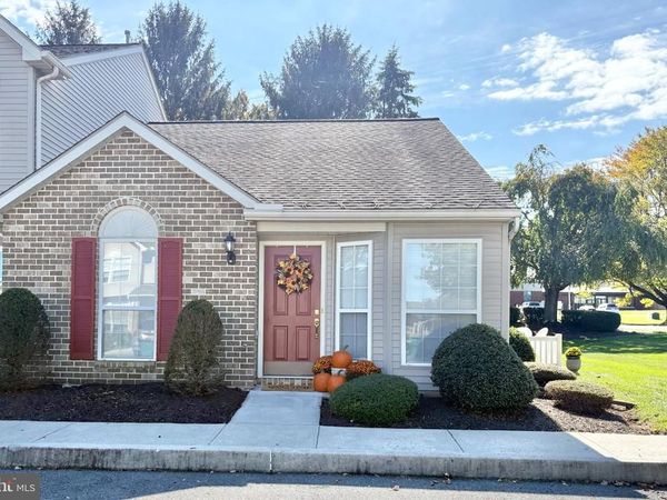 1 EASTWICK COURT , CARLISLE, PA 17015