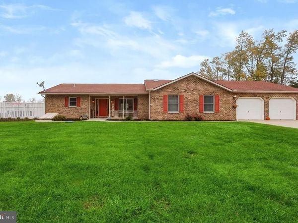 46 FRY ROAD , NEWVILLE, PA 17241