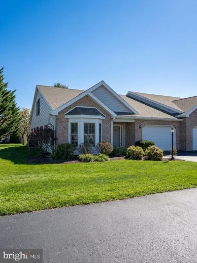 54 Creek Bank Drive, Mechanicsburg, PA 17050 Main Photo