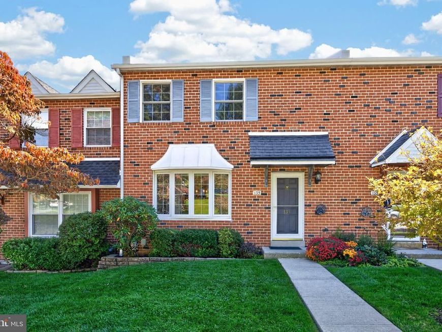 135 Lampeter Court , Exton, PA 19341 Main Photo