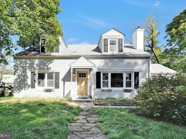 2211 STRASBURG ROAD , COATESVILLE, PA 19320