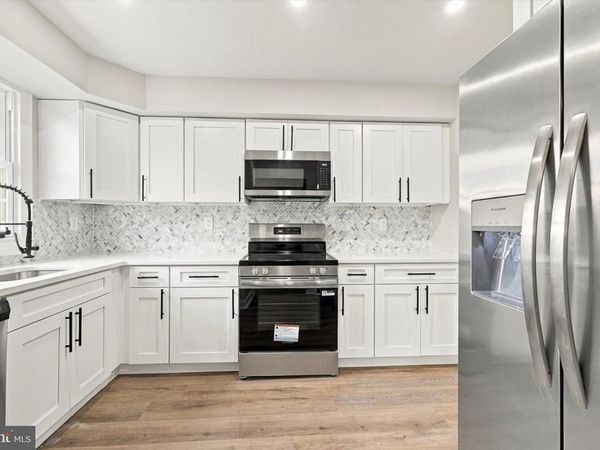 1552 ROOSEVELT DRIVE , SHARON HILL, PA 19079