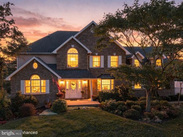 2325 ADIN LANE , CHAMBERSBURG, PA 17202