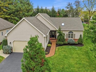 514 WATERSIDE CIRCLE , LEBANON, PA 17042