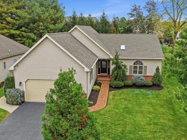 514 WATERSIDE CIRCLE , LEBANON, PA 17042