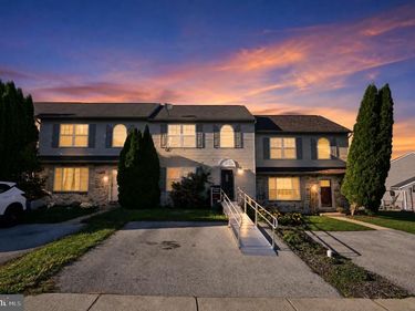 119 JULIA LANE , LEBANON, PA 17042