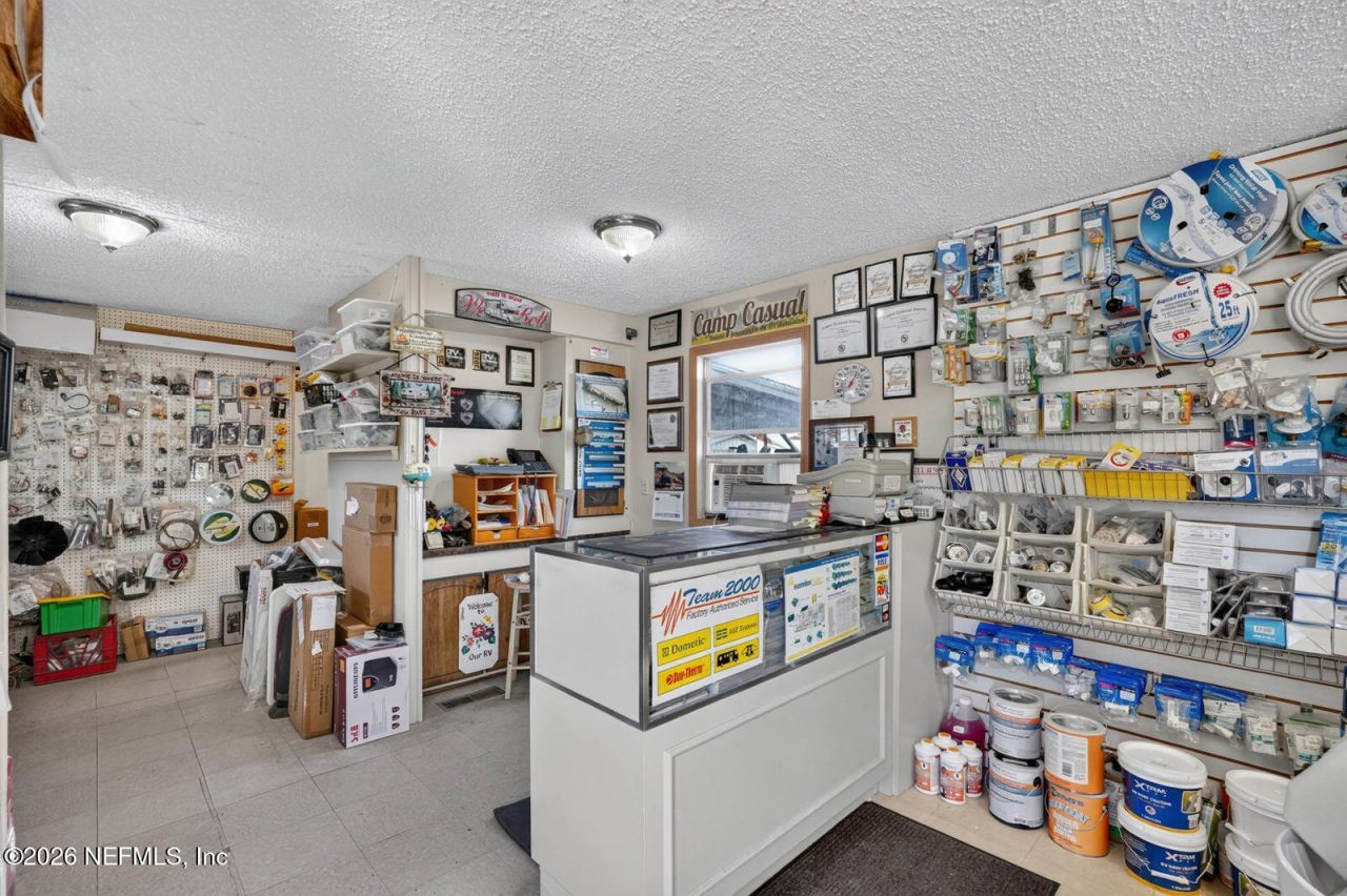 617 S Highway 17, San Mateo, FL 32187 Photo