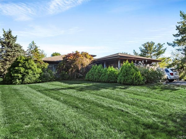 39 Pheasant Lane , Baiting Hollow, NY 11933