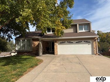 6711 S 148th Circle, Omaha, NE 68137