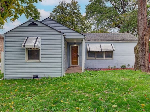 8115 Sayre Avenue , Burbank, IL 60459