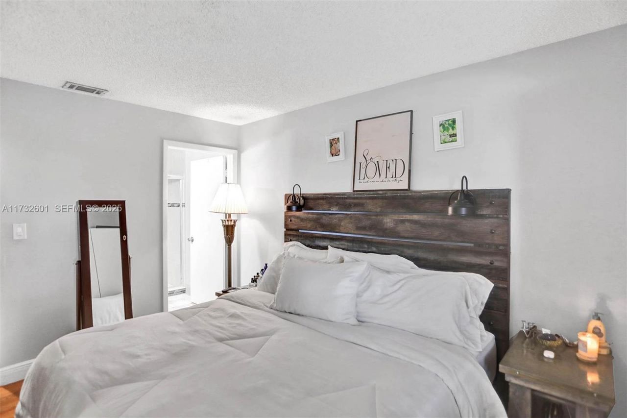 9395 Boca Cove Circle, Unit 1208, Boca Raton, FL 33428 Photo