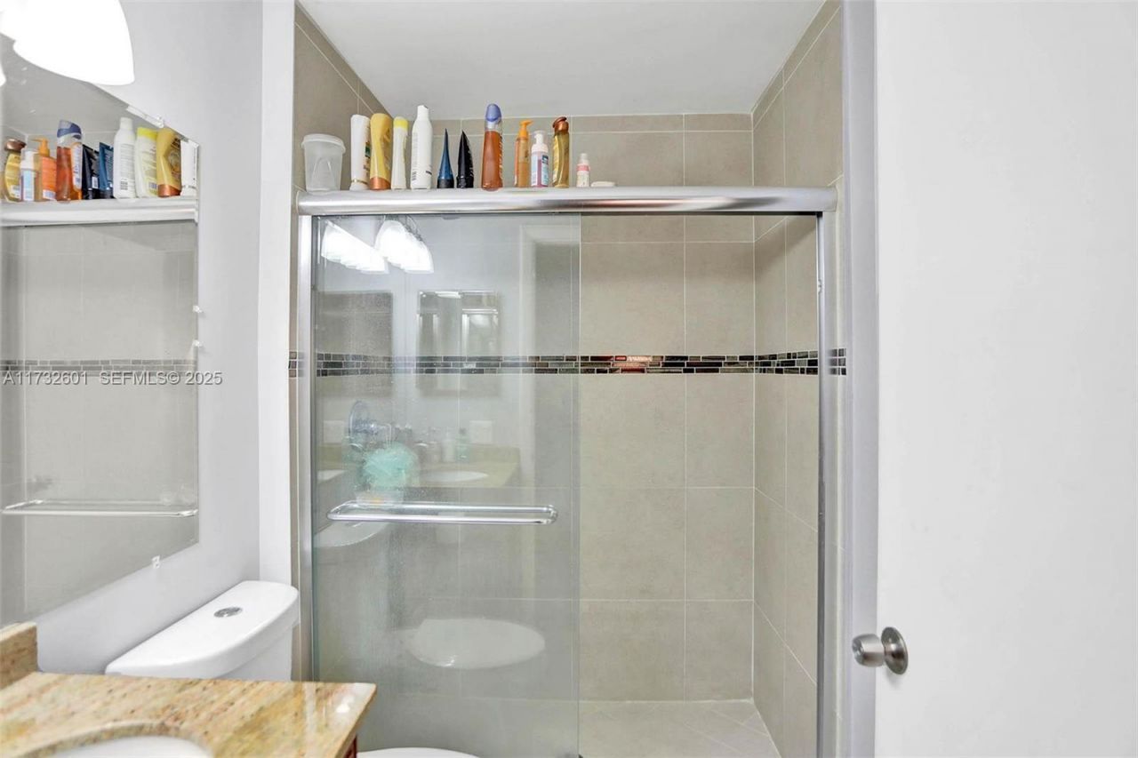 9395 Boca Cove Circle, Unit 1208, Boca Raton, FL 33428 Photo