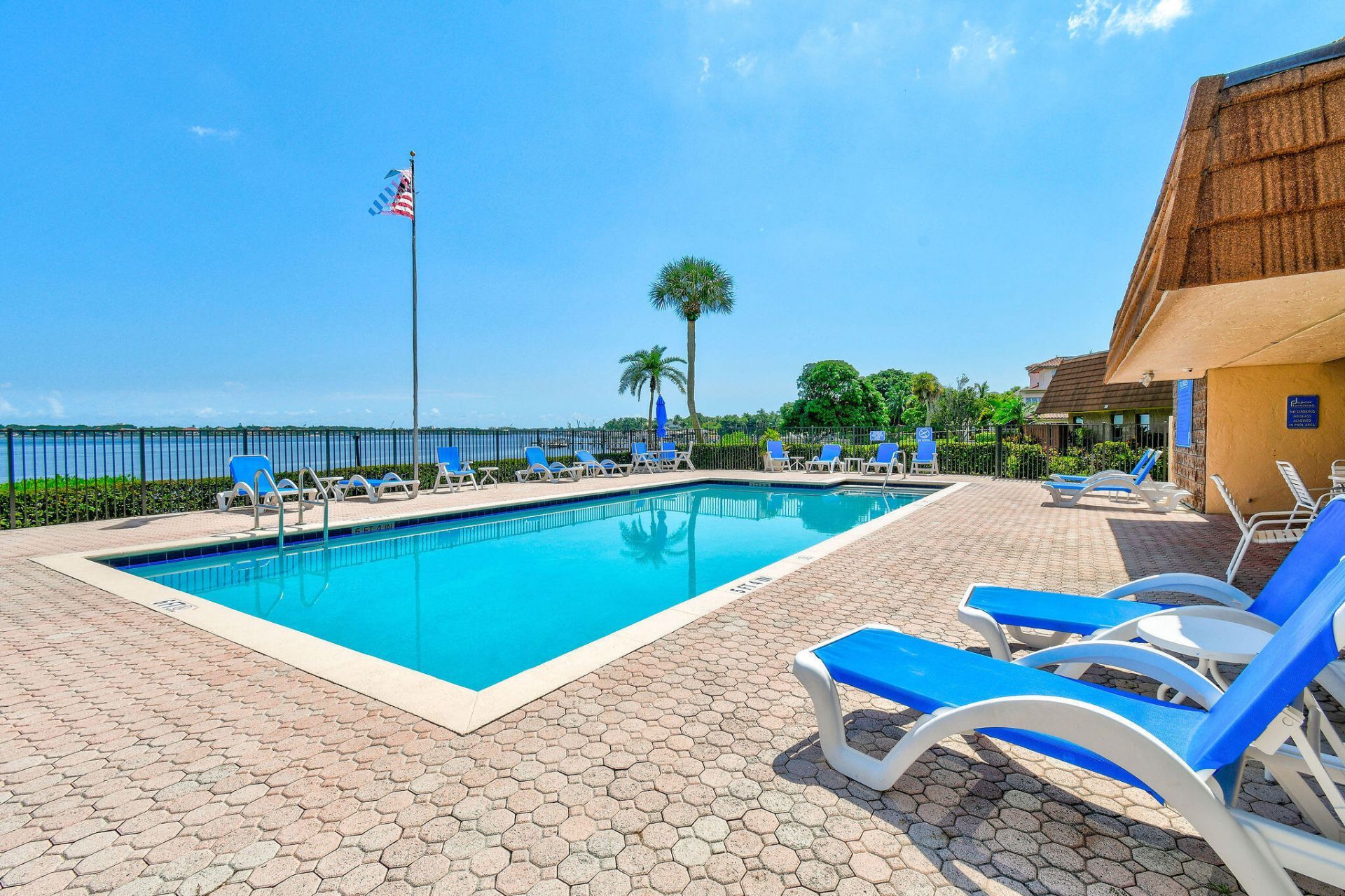 825 Center Street, Unit 22C, Jupiter, FL 33458 Photo