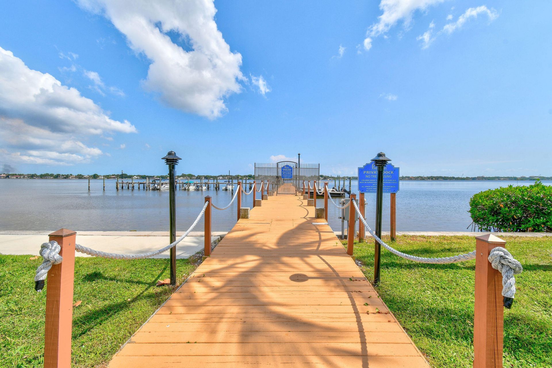 825 Center Street, Unit 22C, Jupiter, FL 33458 Photo