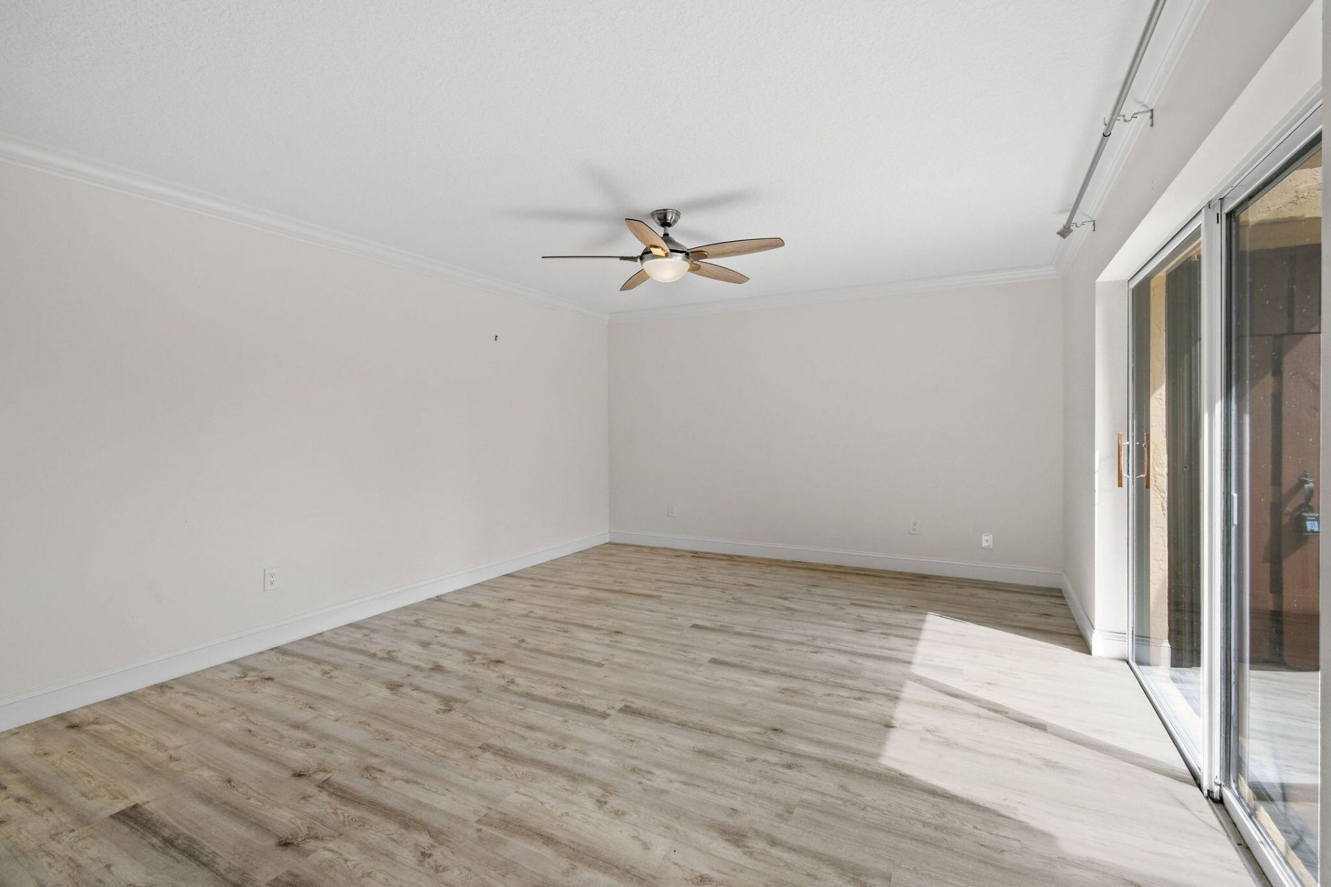 825 Center Street, Unit 22C, Jupiter, FL 33458 Photo