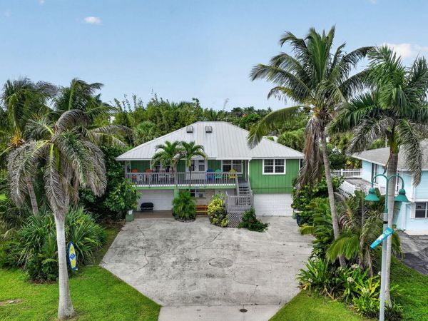 1107 S OCEAN Drive, Fort Pierce, FL 34949