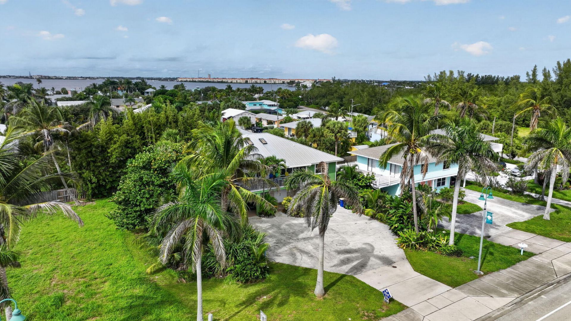 1107 S Ocean Drive, Fort Pierce, FL 34949 Photo