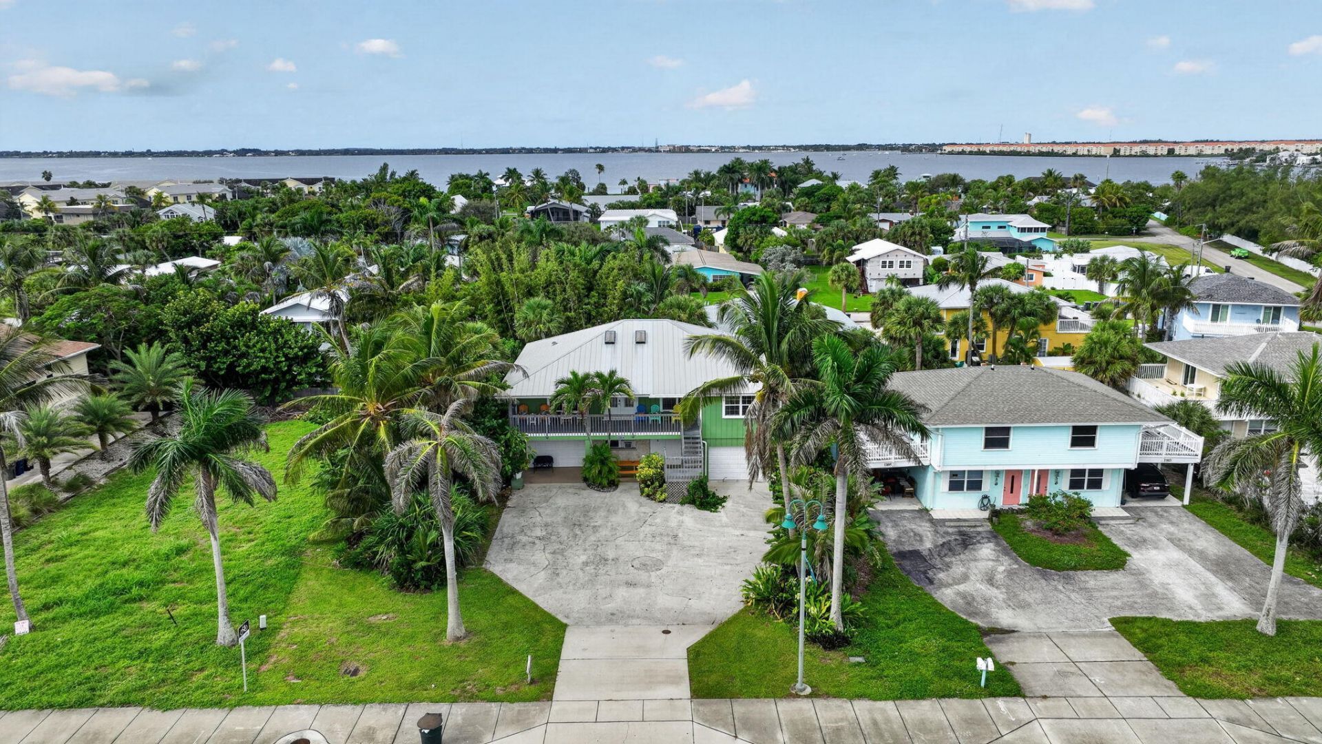 1107 S Ocean Drive, Fort Pierce, FL 34949 Photo