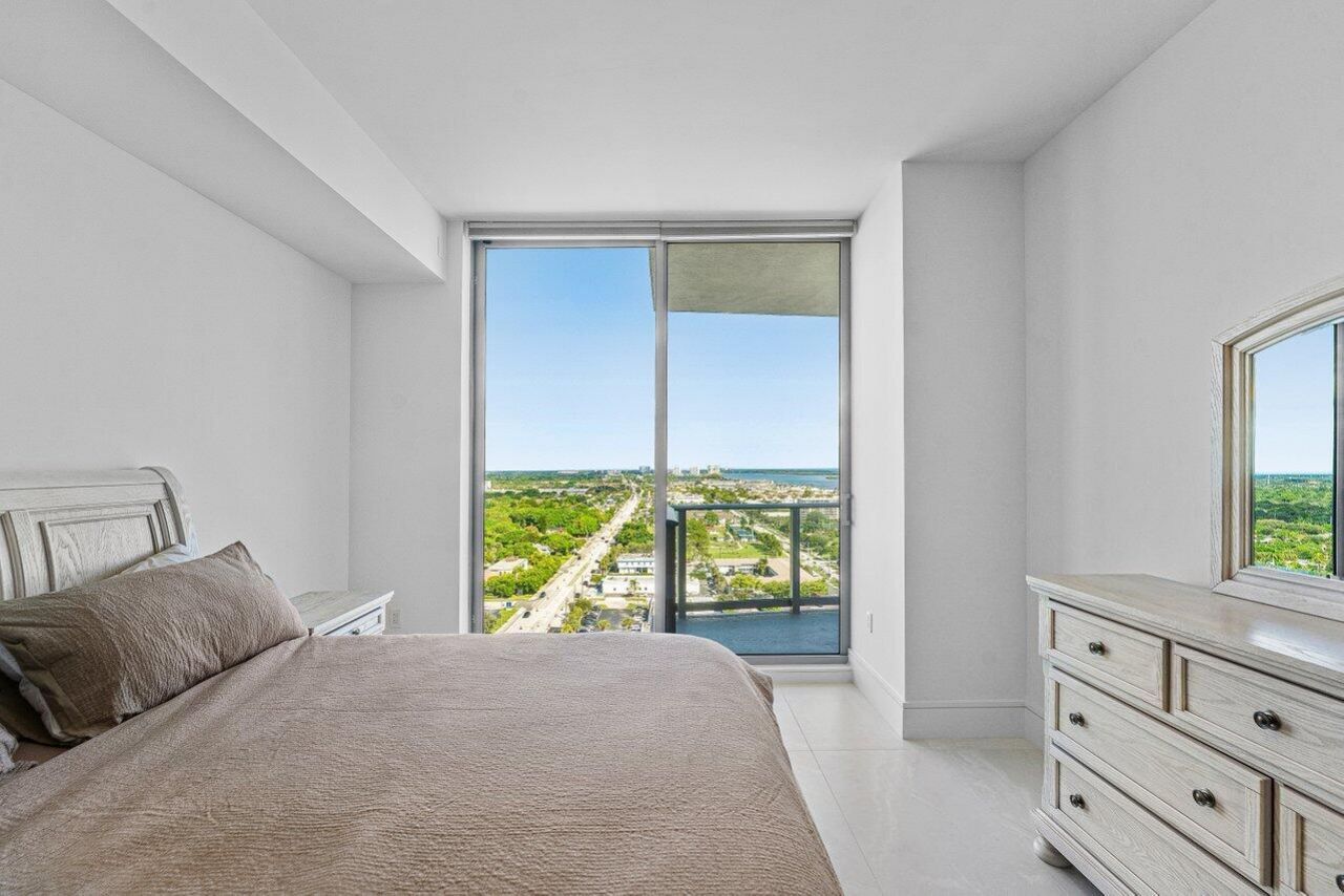 220 Lake Shore Drive, Unit 1817, Lake Park, FL 33403 Photo