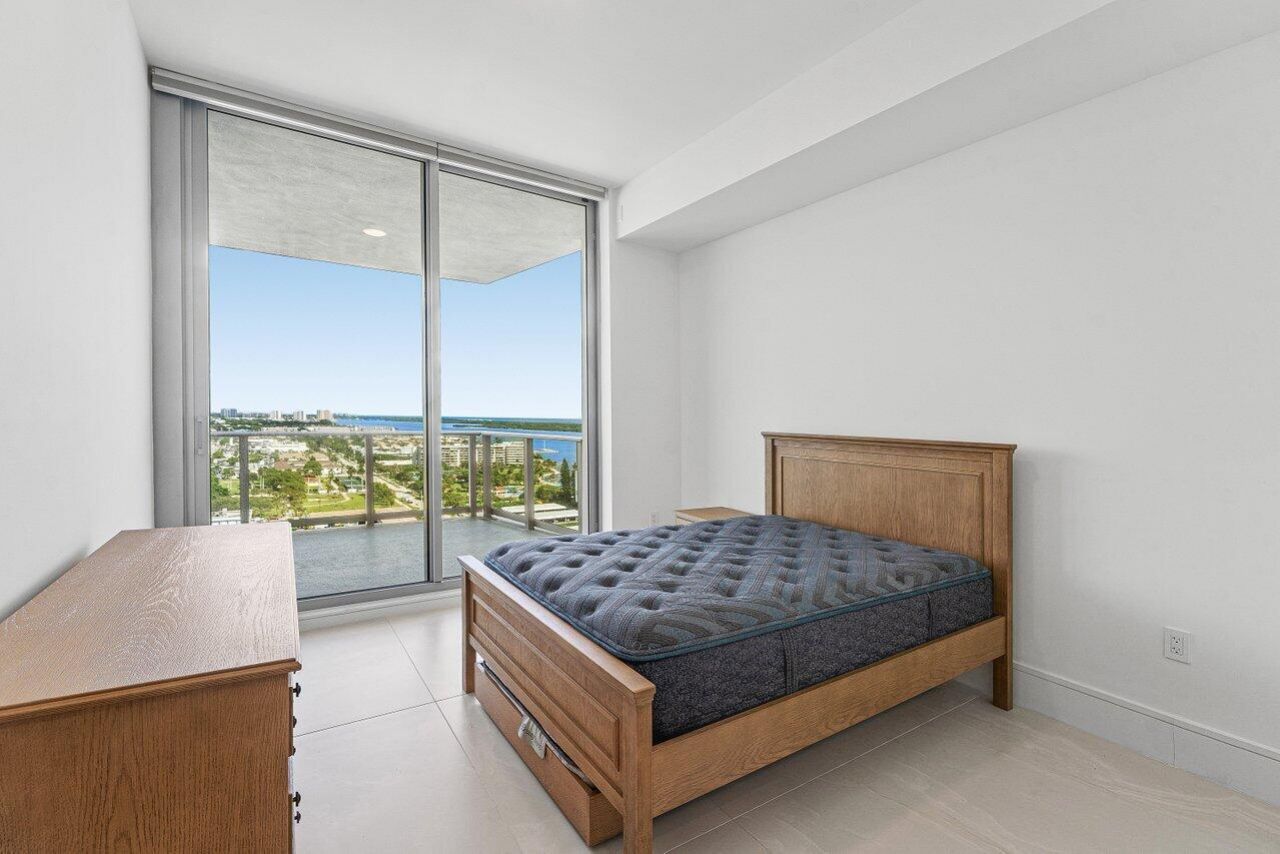 220 Lake Shore Drive, Unit 1817, Lake Park, FL 33403 Photo