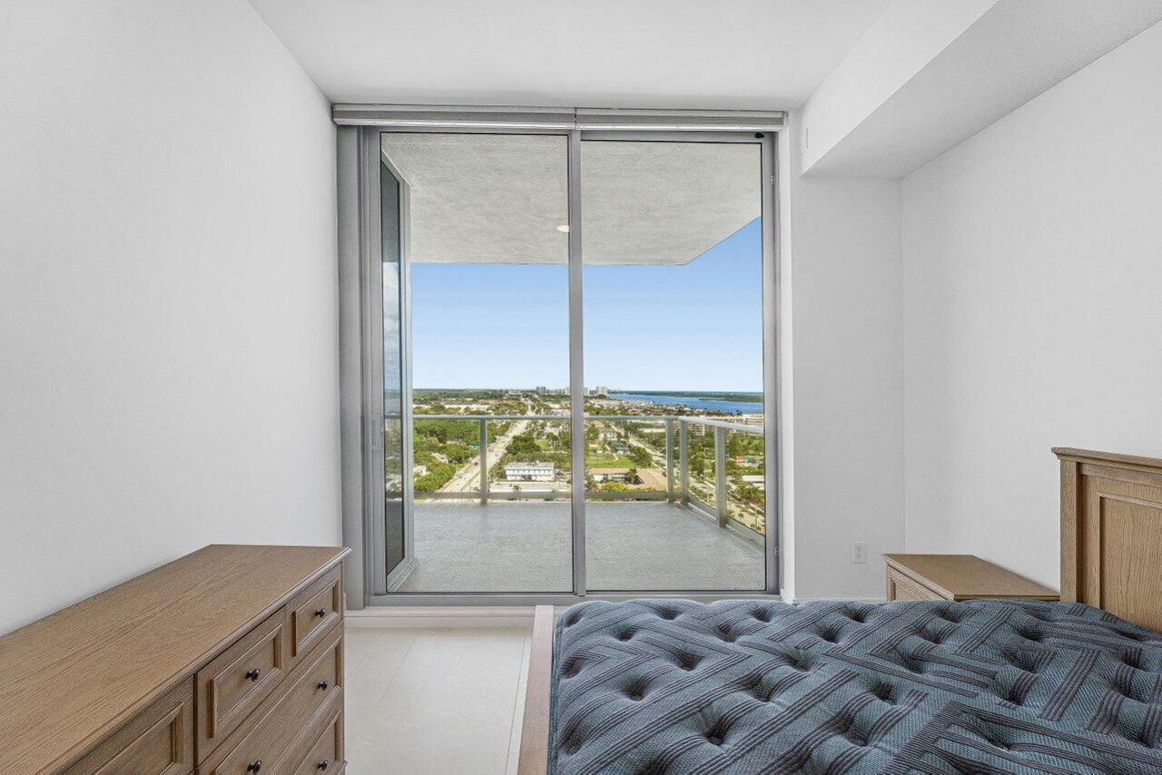 220 Lake Shore Drive, Unit 1817, Lake Park, FL 33403 Photo
