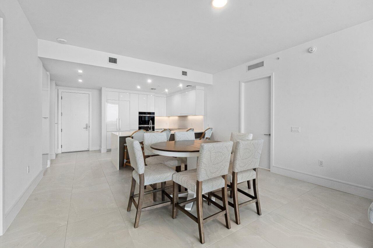 220 Lake Shore Drive, Unit 1817, Lake Park, FL 33403 Photo