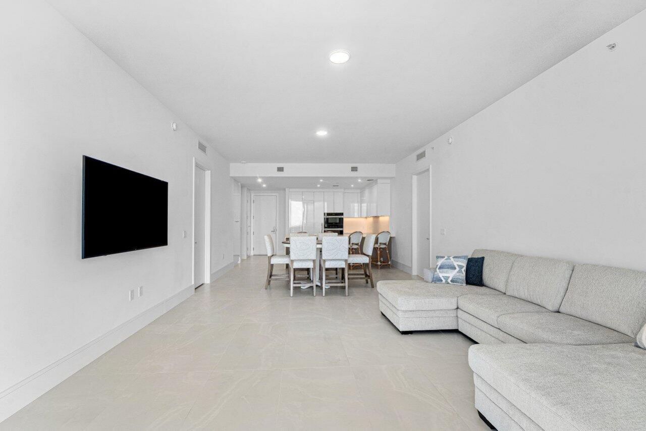 220 Lake Shore Drive, Unit 1817, Lake Park, FL 33403 Photo