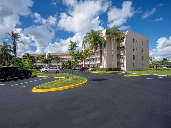2635 NW 104th Avenue, Unit 206, Sunrise, FL 33322