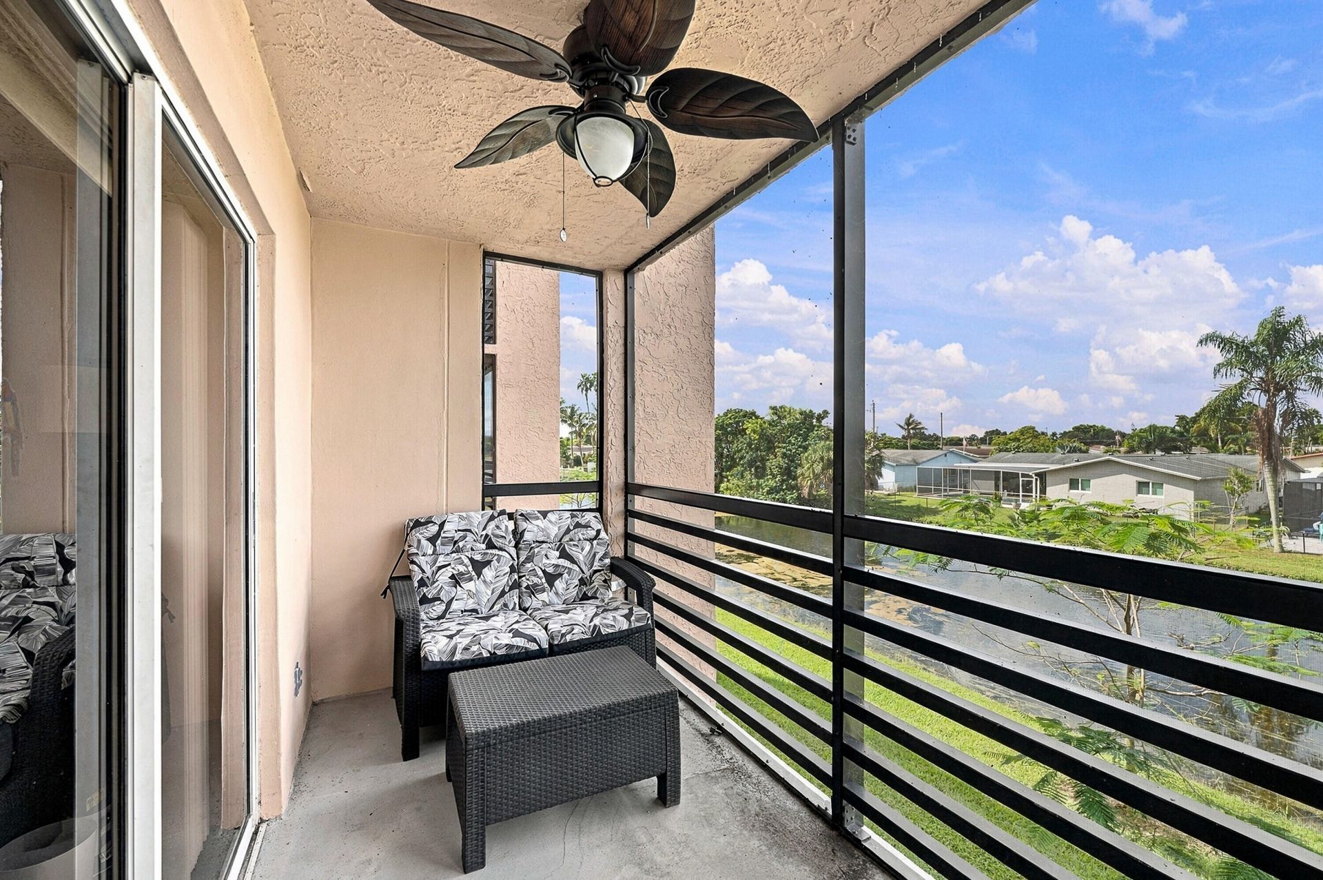 2635 NW 104th Avenue, Unit 206, Sunrise, FL 33322 Photo