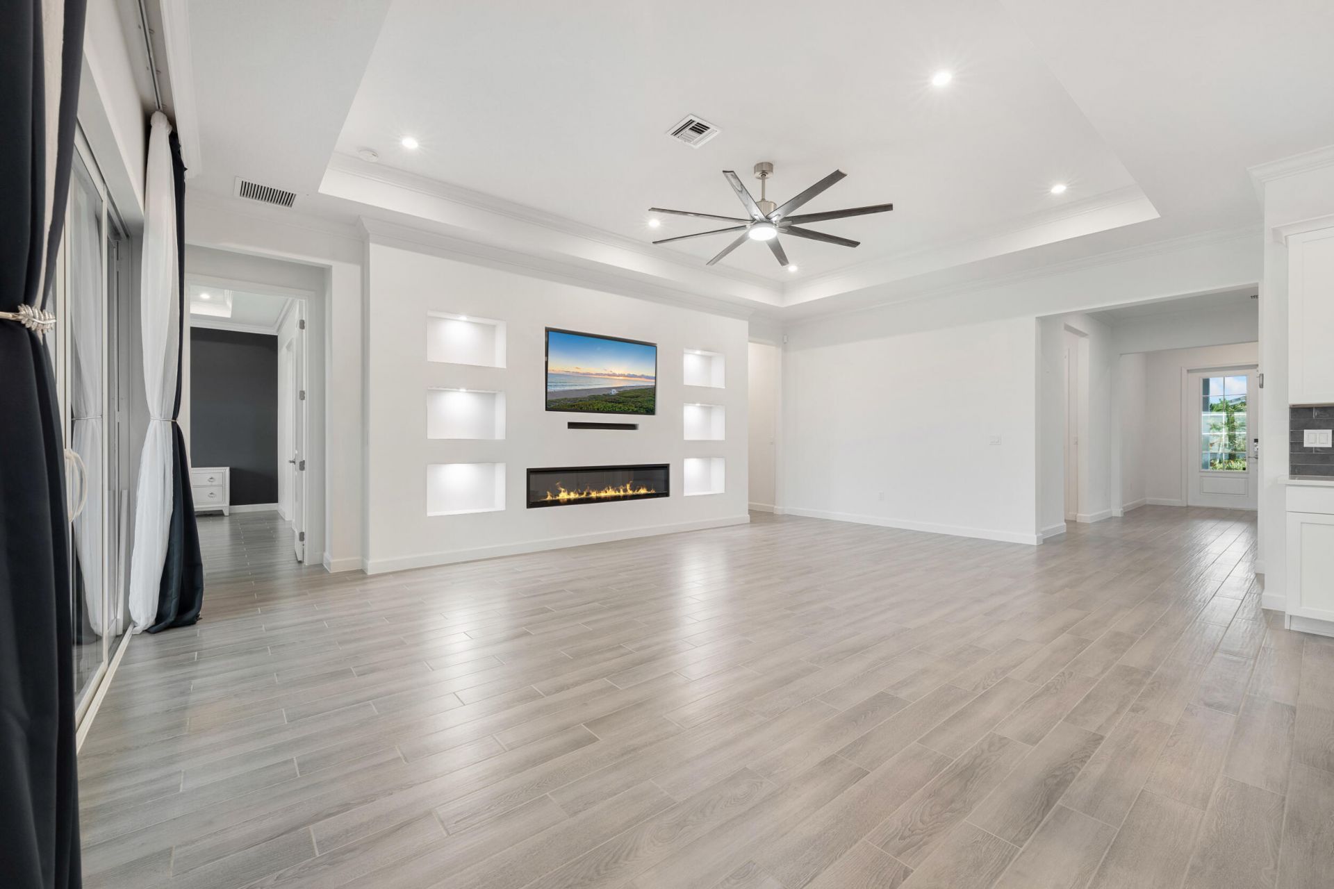 12054 SW Viridian Boulevard, Port Saint Lucie, FL 34953 Photo
