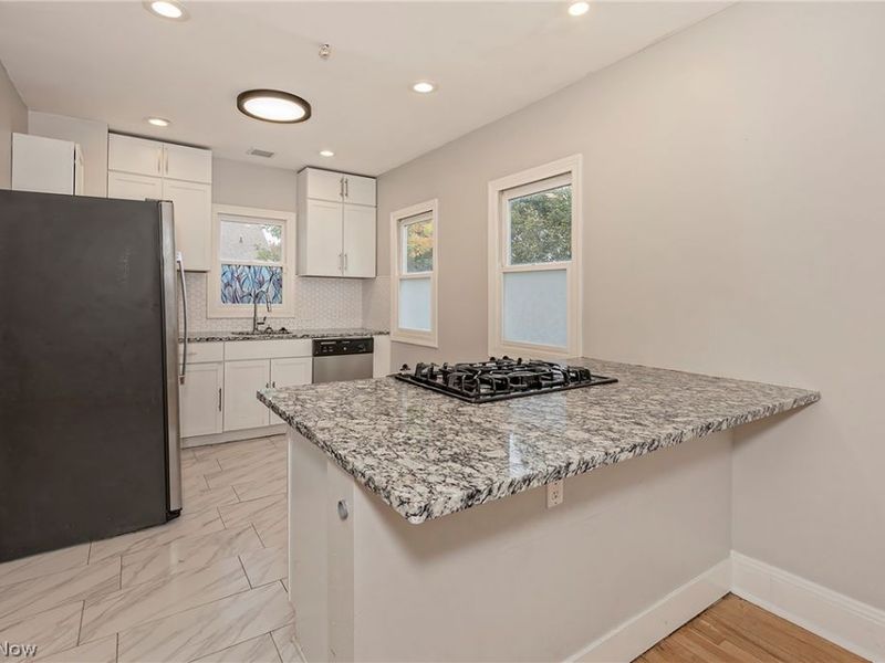 1134 Cleveland Heights Boulevard, Cleveland Heights, OH 44121 Photo 22