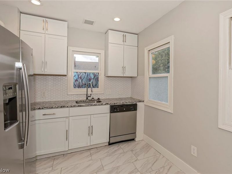 1134 Cleveland Heights Boulevard, Cleveland Heights, OH 44121 Photo 23