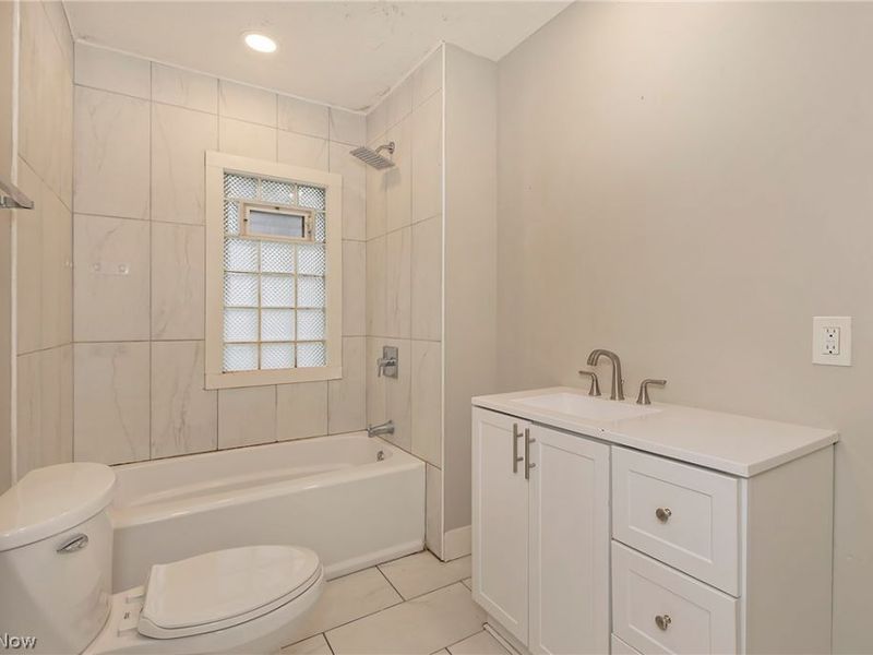 1134 Cleveland Heights Boulevard, Cleveland Heights, OH 44121 Photo 32