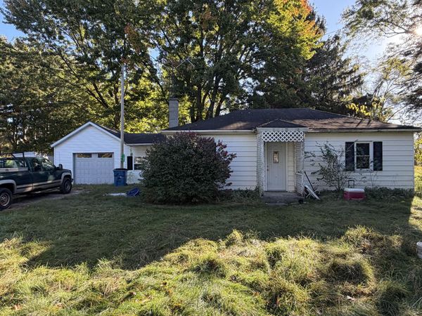 51231 Townhall Road, Dowagiac, MI 49047