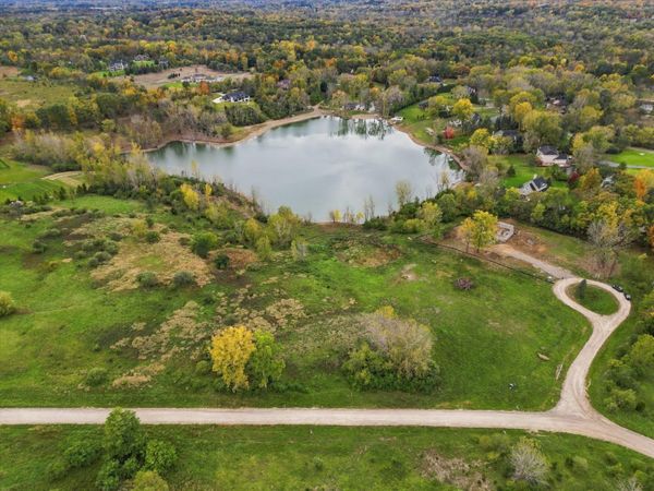 5670 E Stone Valley Drive, Ann Arbor, MI 48105