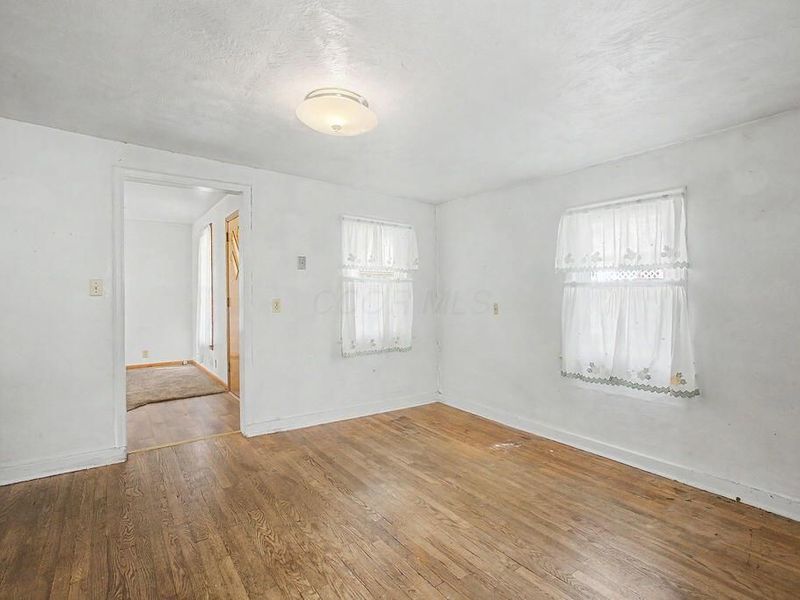402 S Harrison Street , Mount Vernon, OH 43050 Photo 4