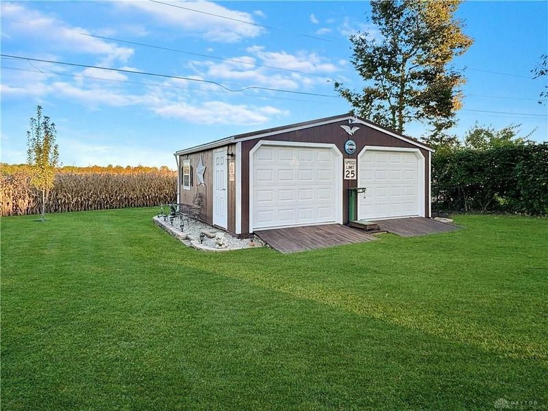 414 Judy Lane, Gratis, OH 45330 Photo 23
