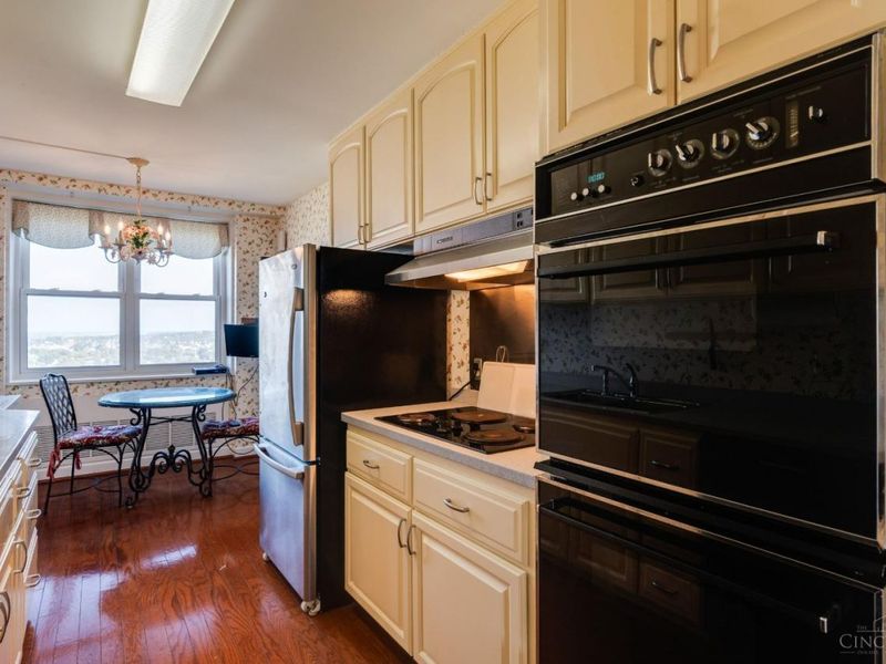 2444 Madison Road, Unit 1907, Cincinnati, OH 45208 Photo 15