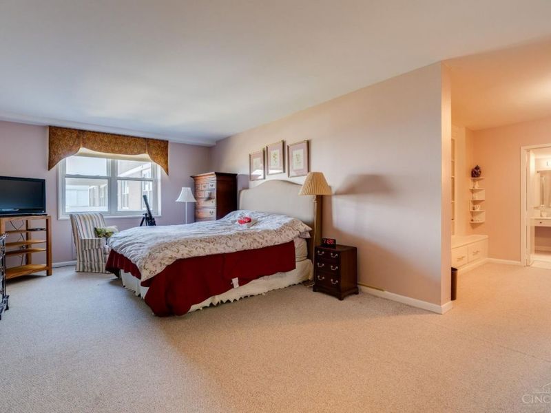 2444 Madison Road, Unit 1907, Cincinnati, OH 45208 Photo 22