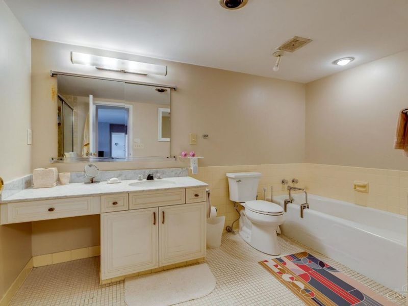 2444 Madison Road, Unit 1907, Cincinnati, OH 45208 Photo 30