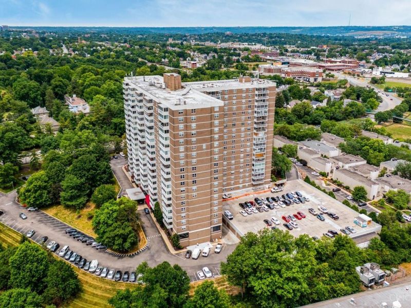 2444 Madison Road, Unit 1907, Cincinnati, OH 45208 Photo 32