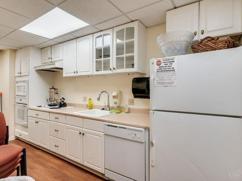 2444 Madison Road, Unit 1907, Cincinnati, OH 45208 Photo 38