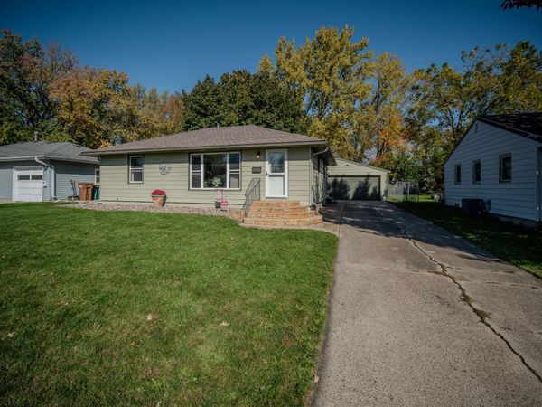412 Oregon Street , Albert Lea, MN 56007