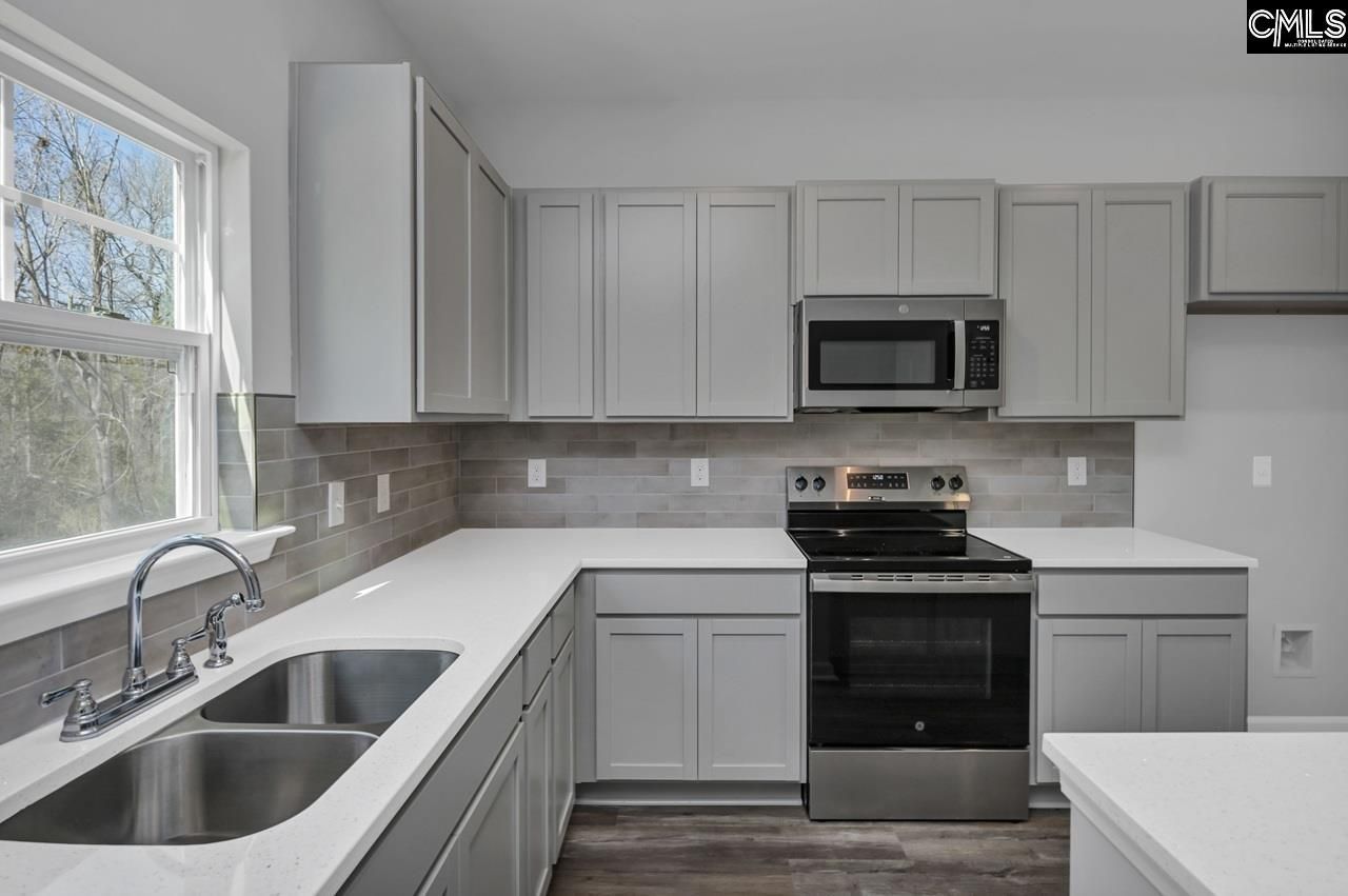 242 Boseman Road  Photo 15