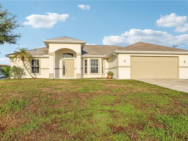 1136 SW 18th CT , CAPE CORAL, FL 33991