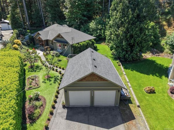 2989 Lakewood Pl, Langford, BC V9B 6B1
