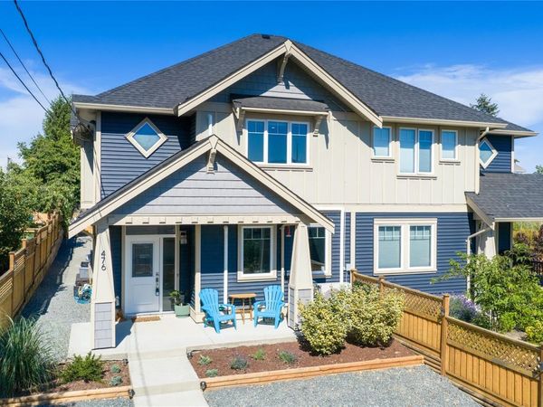 476 Machleary St , Nanaimo, BC V9R 2H2